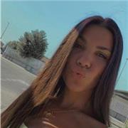 Soy una persona constante y me encanta el tema de impartir clases. Daría las clses a niñ@s de primaria